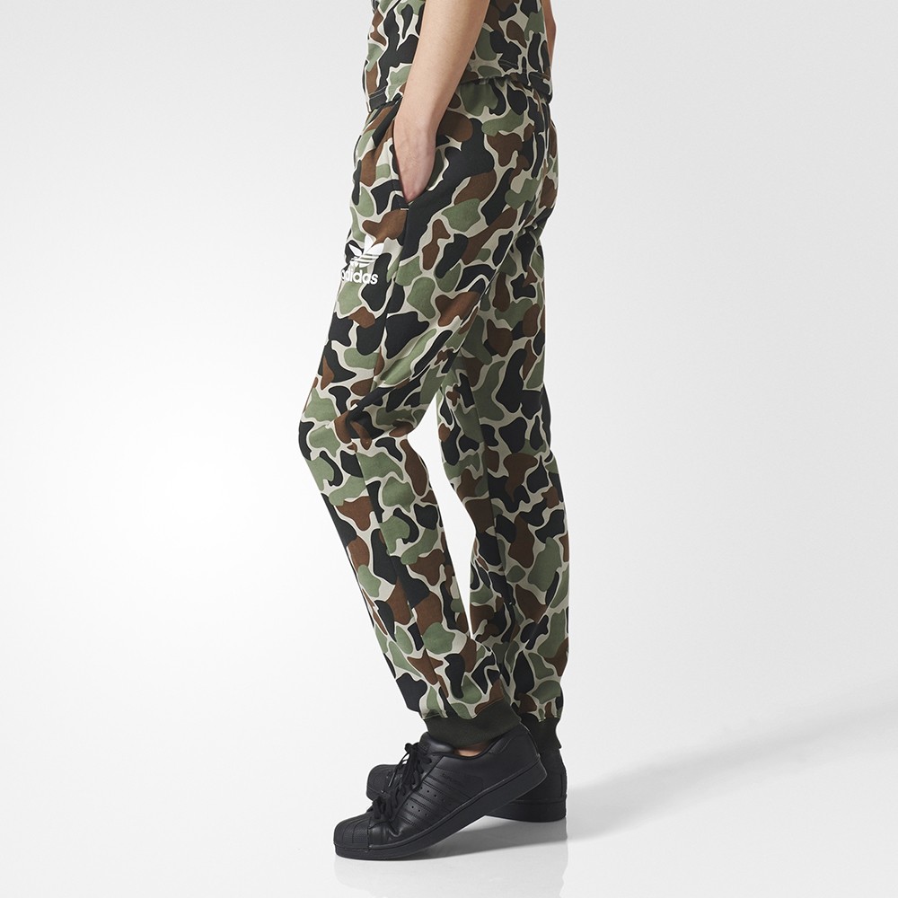 adidas originals - Camouflage Track Pants - Streetwear