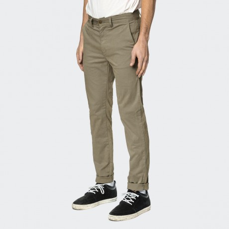 GLOBE - Goodstock Chino Stone 2