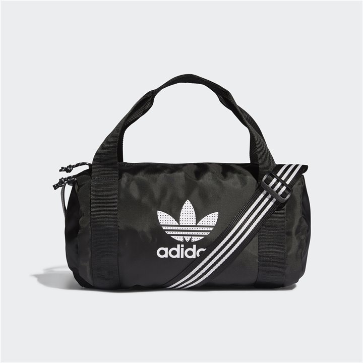 cw0618 adidas
